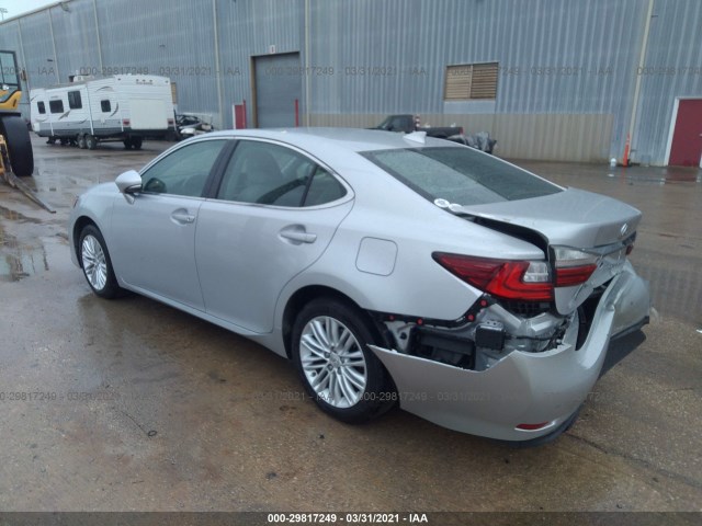 Photo 2 VIN: 58ABK1GG1HU056257 - LEXUS ES 