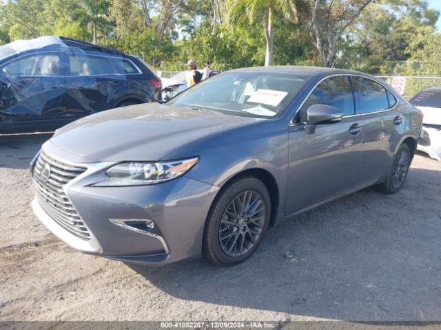 Photo 1 VIN: 58ABK1GG1JU098496 - LEXUS ES 