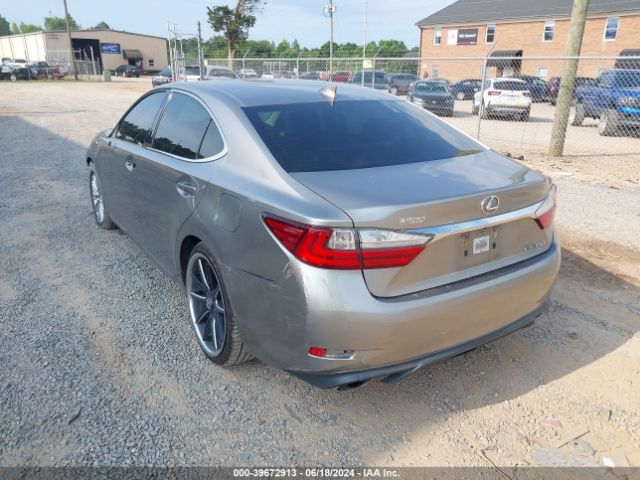 Photo 2 VIN: 58ABK1GG2GU007793 - LEXUS ES 