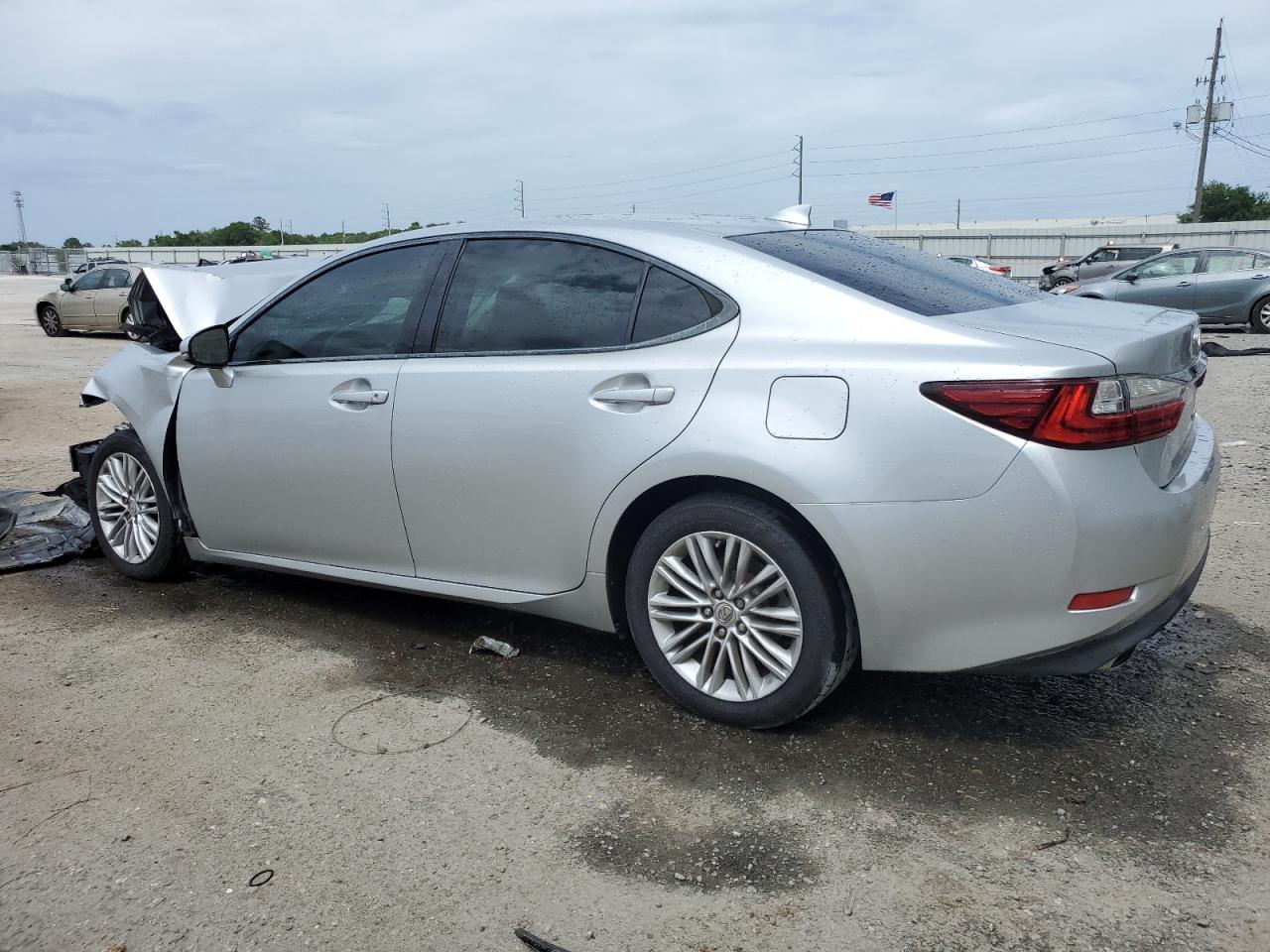 Photo 1 VIN: 58ABK1GG2GU018762 - LEXUS ES 