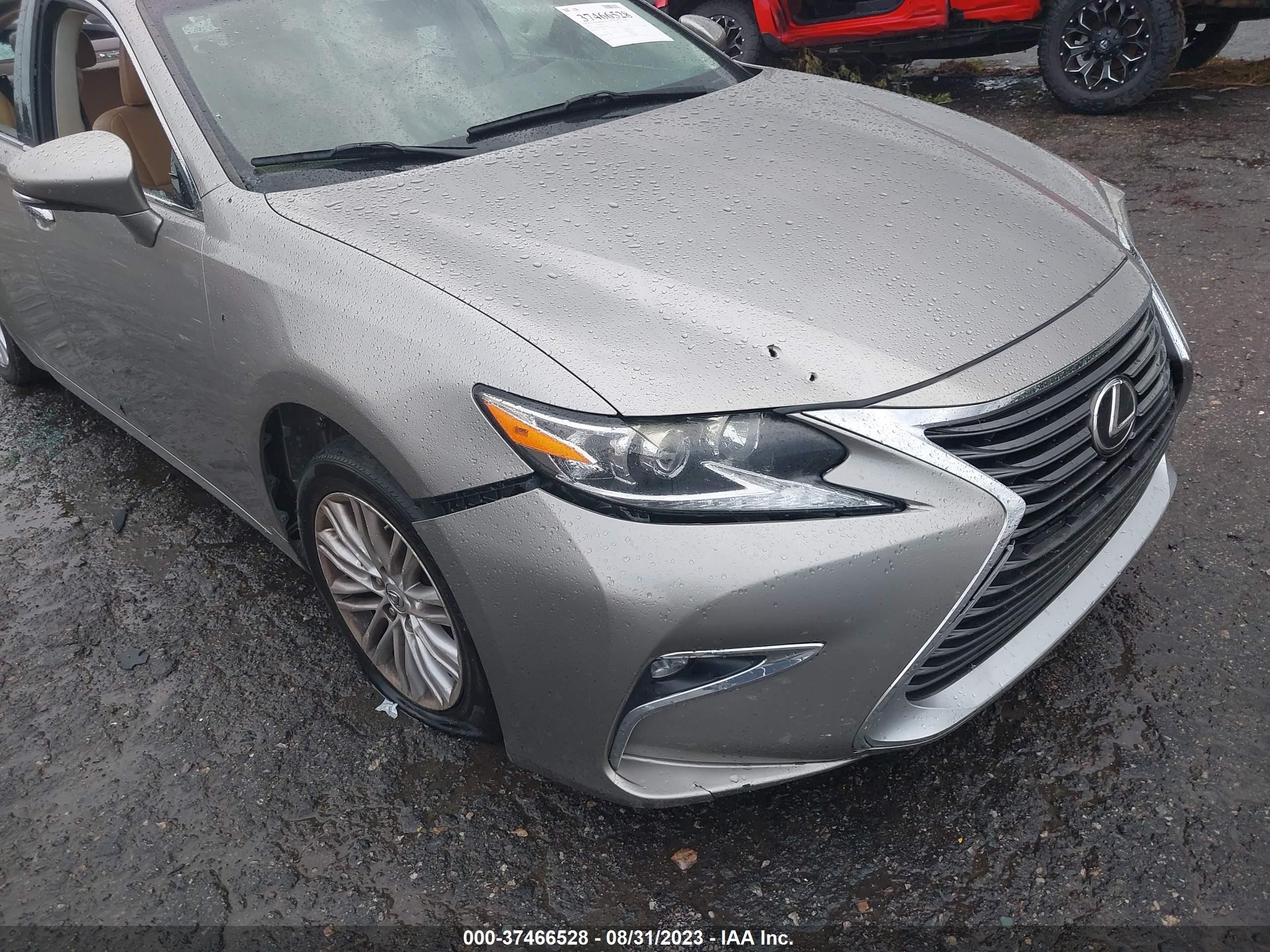 Photo 5 VIN: 58ABK1GG2GU020690 - LEXUS ES 