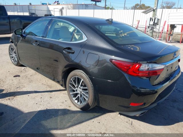 Photo 2 VIN: 58ABK1GG2GU024500 - LEXUS ES 