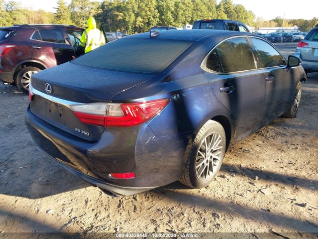 Photo 3 VIN: 58ABK1GG2GU033472 - LEXUS ES 