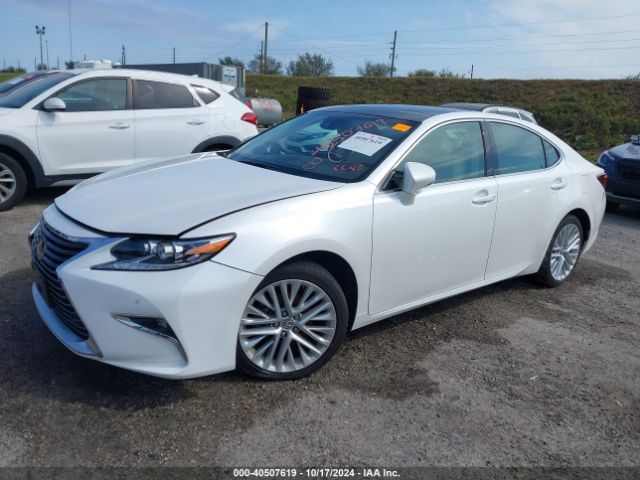 Photo 1 VIN: 58ABK1GG2HU044120 - LEXUS ES 