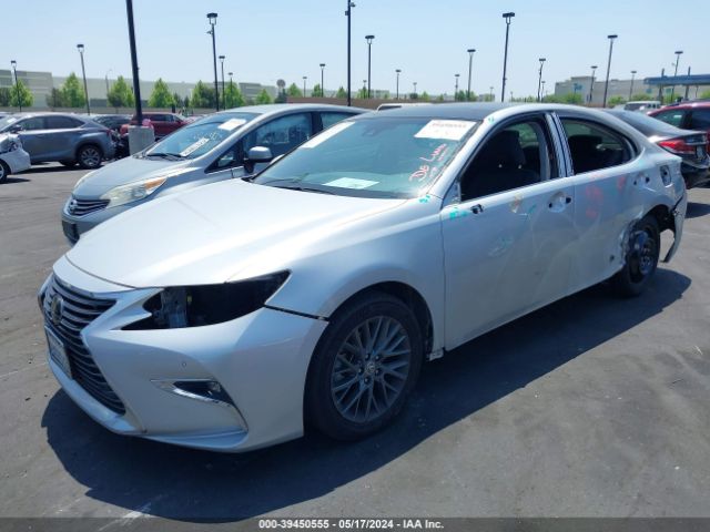 Photo 1 VIN: 58ABK1GG2JU085062 - LEXUS ES 