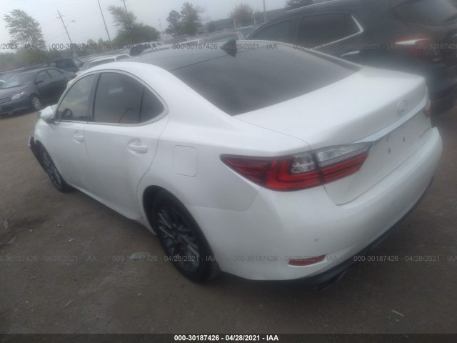 Photo 2 VIN: 58ABK1GG2JU086535 - LEXUS ES 