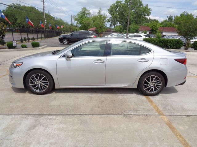 Photo 3 VIN: 58ABK1GG2JU102667 - LEXUS ES350 