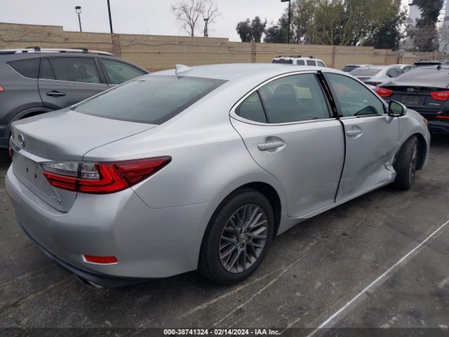 Photo 3 VIN: 58ABK1GG2JU111028 - LEXUS ES 350 