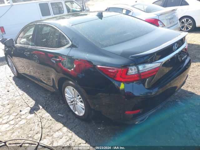 Photo 2 VIN: 58ABK1GG3GU018429 - LEXUS ES 