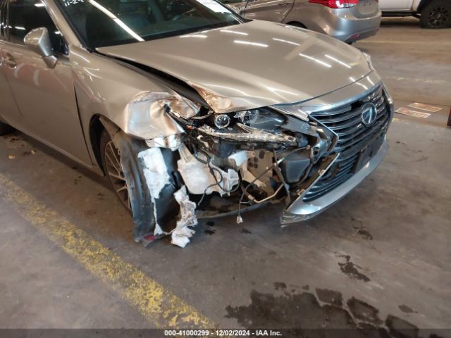 Photo 5 VIN: 58ABK1GG3GU031603 - LEXUS ES 