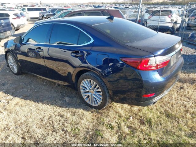 Photo 2 VIN: 58ABK1GG3GU033528 - LEXUS ES 