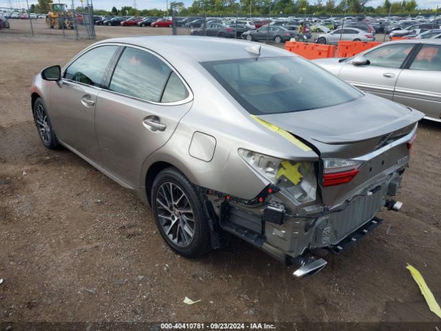 Photo 2 VIN: 58ABK1GG3HU056146 - LEXUS ES 