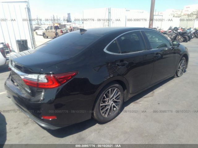 Photo 3 VIN: 58ABK1GG3HU057040 - LEXUS ES 