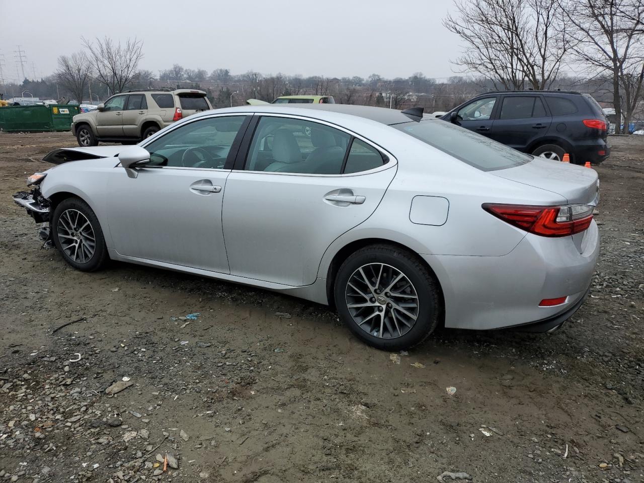 Photo 1 VIN: 58ABK1GG3JU087581 - LEXUS ES 