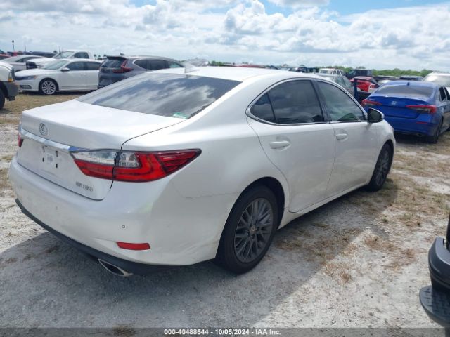 Photo 3 VIN: 58ABK1GG4JU083622 - LEXUS ES 