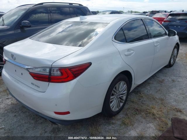 Photo 3 VIN: 58ABK1GG5GU016472 - LEXUS ES 