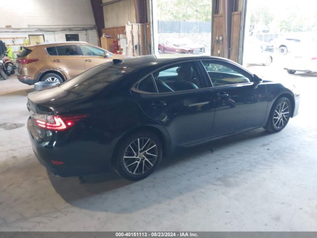 Photo 3 VIN: 58ABK1GG5HU055080 - LEXUS ES 