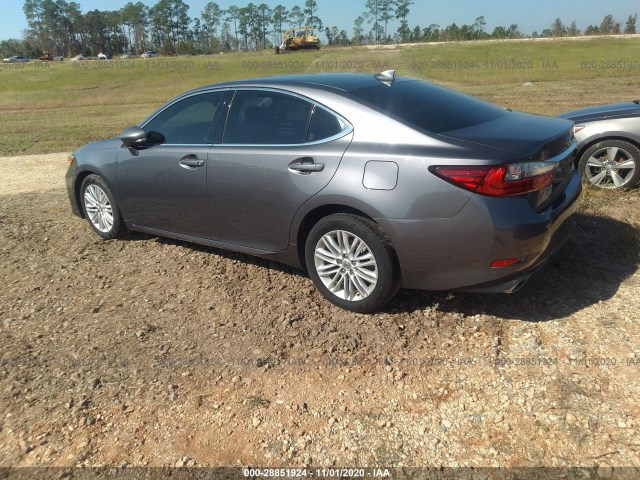 Photo 2 VIN: 58ABK1GG5HU056679 - LEXUS ES 