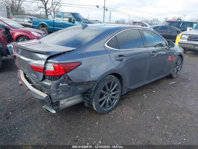 Photo 3 VIN: 58ABK1GG5HU068203 - LEXUS ES 