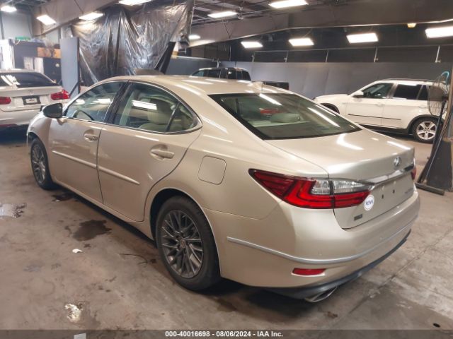 Photo 2 VIN: 58ABK1GG5JU110486 - LEXUS ES 