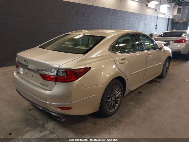 Photo 3 VIN: 58ABK1GG5JU110486 - LEXUS ES 