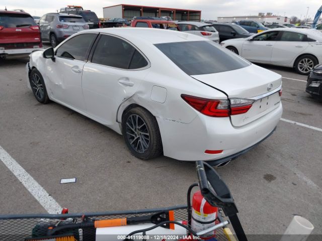 Photo 2 VIN: 58ABK1GG6HU073457 - LEXUS ES 