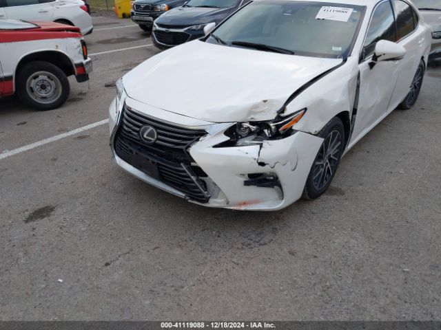 Photo 5 VIN: 58ABK1GG6HU073457 - LEXUS ES 