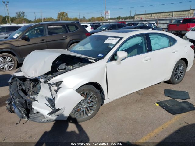 Photo 1 VIN: 58ABK1GG6JU086067 - LEXUS ES 