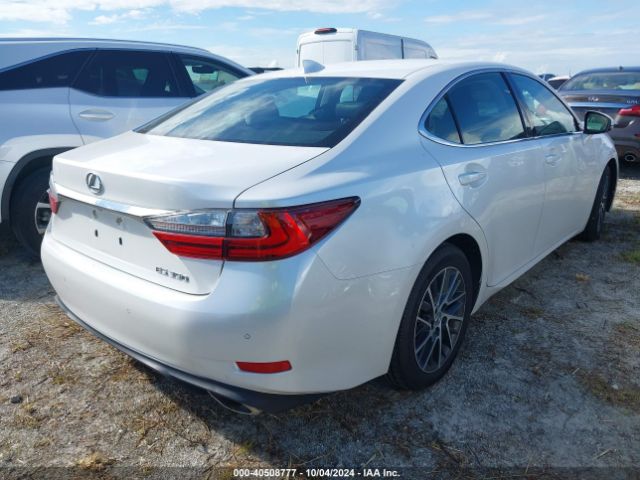 Photo 3 VIN: 58ABK1GG6JU086912 - LEXUS ES 