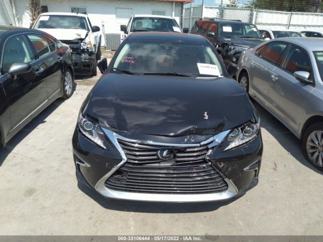 Photo 5 VIN: 58ABK1GG6JU090796 - LEXUS ES 