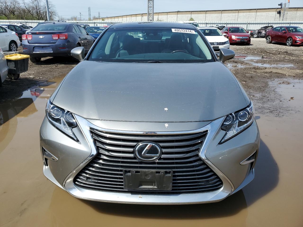 Photo 4 VIN: 58ABK1GG6JU102641 - LEXUS ES 