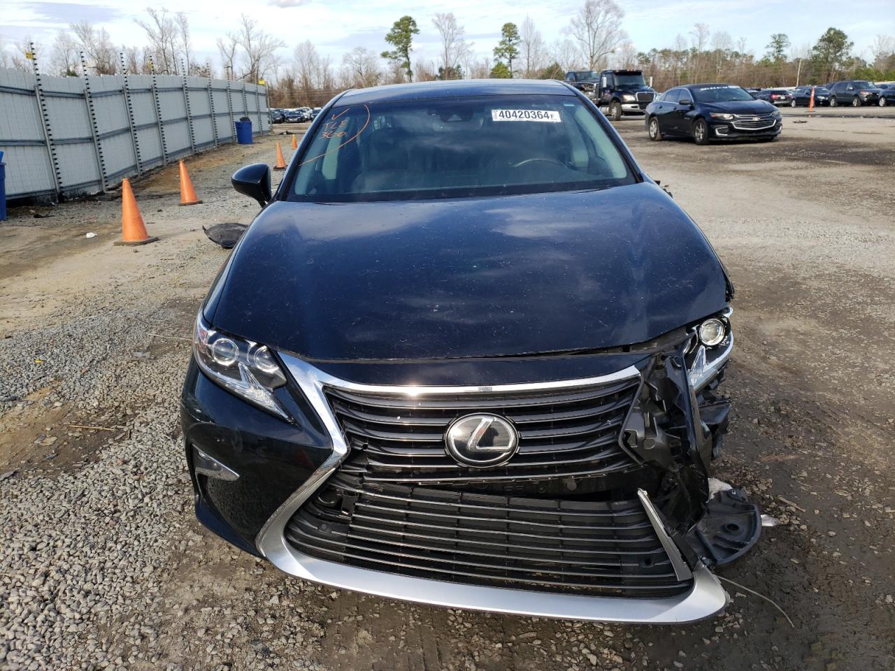 Photo 4 VIN: 58ABK1GG7GU031197 - LEXUS ES 