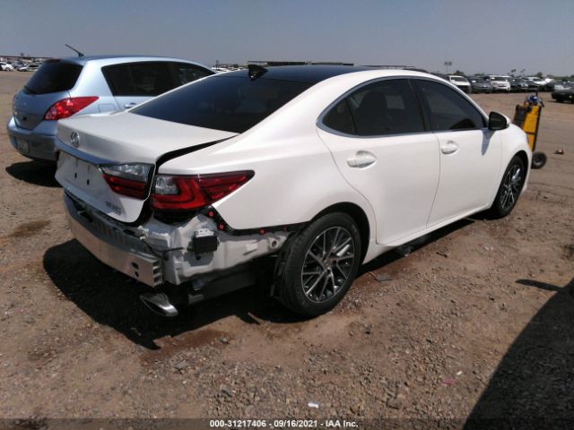 Photo 3 VIN: 58ABK1GG7HU044081 - LEXUS ES 