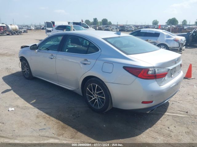 Photo 2 VIN: 58ABK1GG8JU081954 - LEXUS ES 