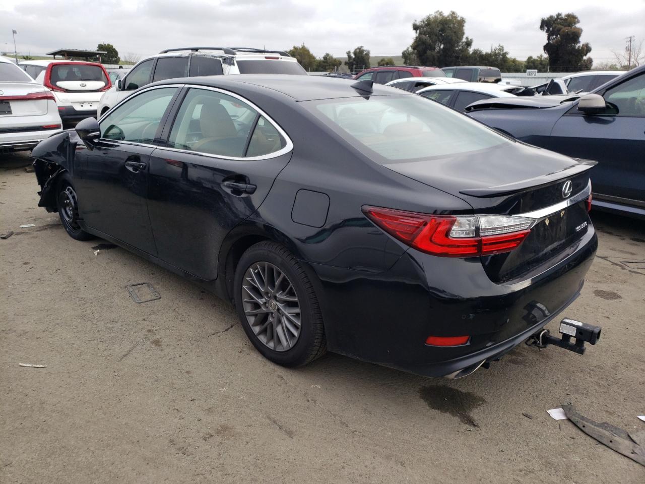 Photo 1 VIN: 58ABK1GG8JU092226 - LEXUS ES 