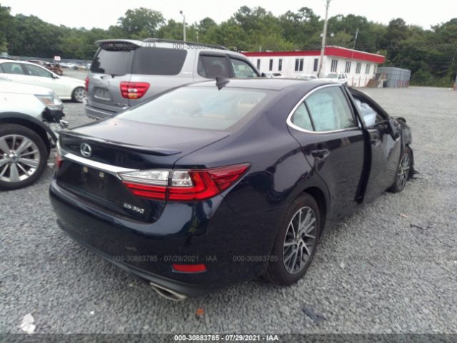 Photo 3 VIN: 58ABK1GG8JU117805 - LEXUS ES 