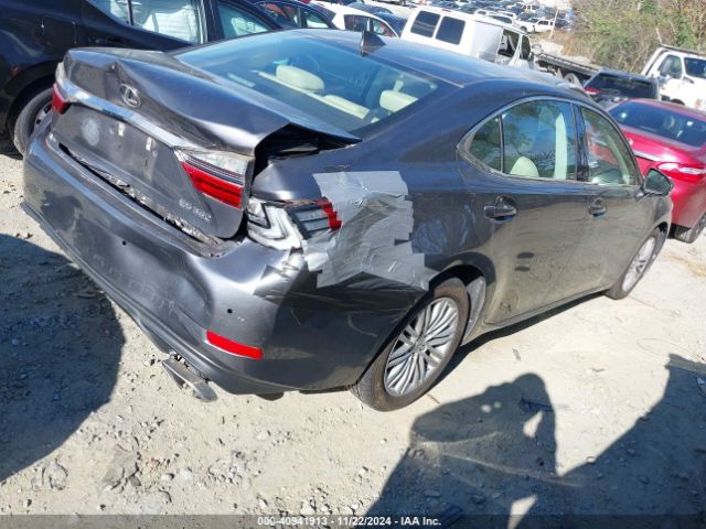 Photo 3 VIN: 58ABK1GG9GU002199 - LEXUS ES 