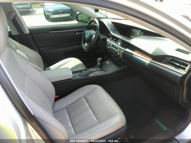 Photo 4 VIN: 58ABK1GG9GU011372 - LEXUS ES 350 