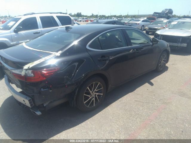 Photo 3 VIN: 58ABK1GG9HU073002 - LEXUS ES 