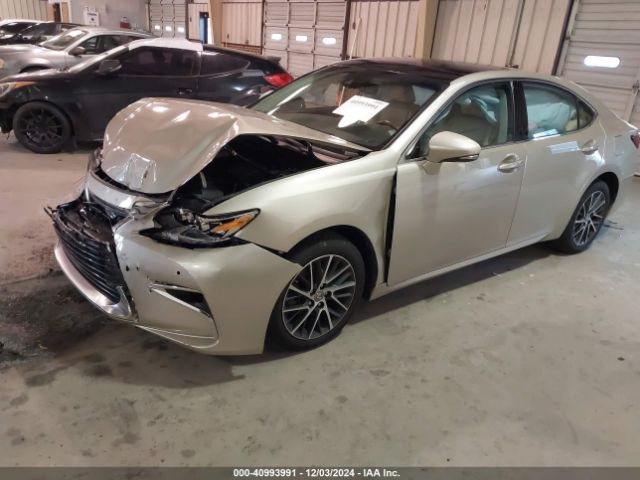 Photo 1 VIN: 58ABK1GG9JU087570 - LEXUS ES 