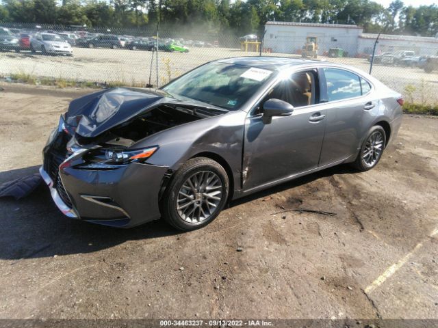 Photo 1 VIN: 58ABK1GG9JU099217 - LEXUS ES 