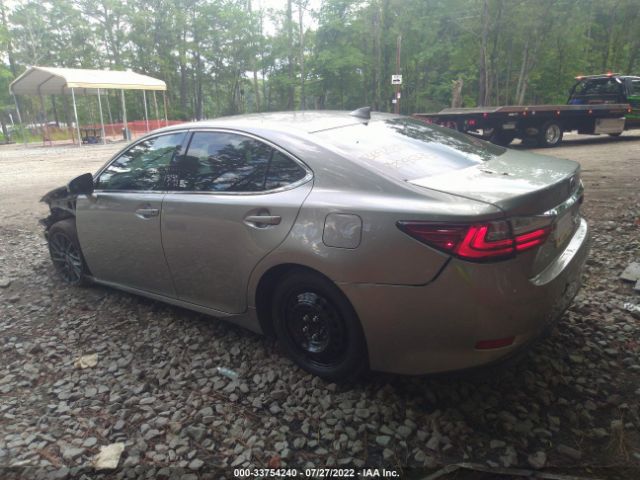 Photo 2 VIN: 58ABK1GG9JU113987 - LEXUS ES 