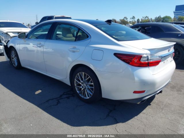 Photo 2 VIN: 58ABK1GGXHU053566 - LEXUS ES 