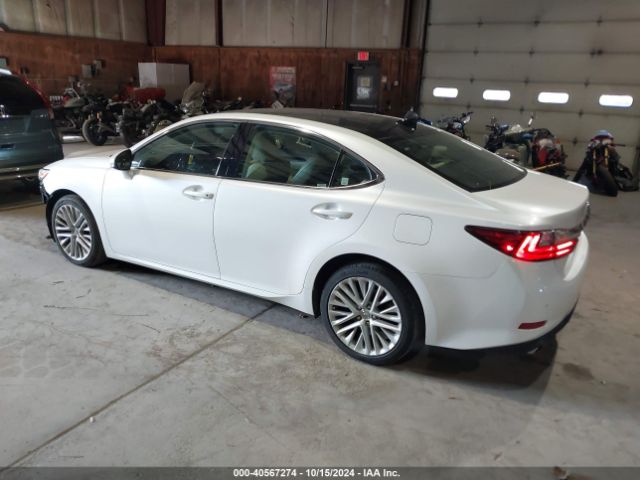 Photo 2 VIN: 58ABK1GGXHU054572 - LEXUS ES 