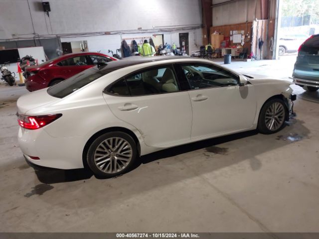 Photo 3 VIN: 58ABK1GGXHU054572 - LEXUS ES 