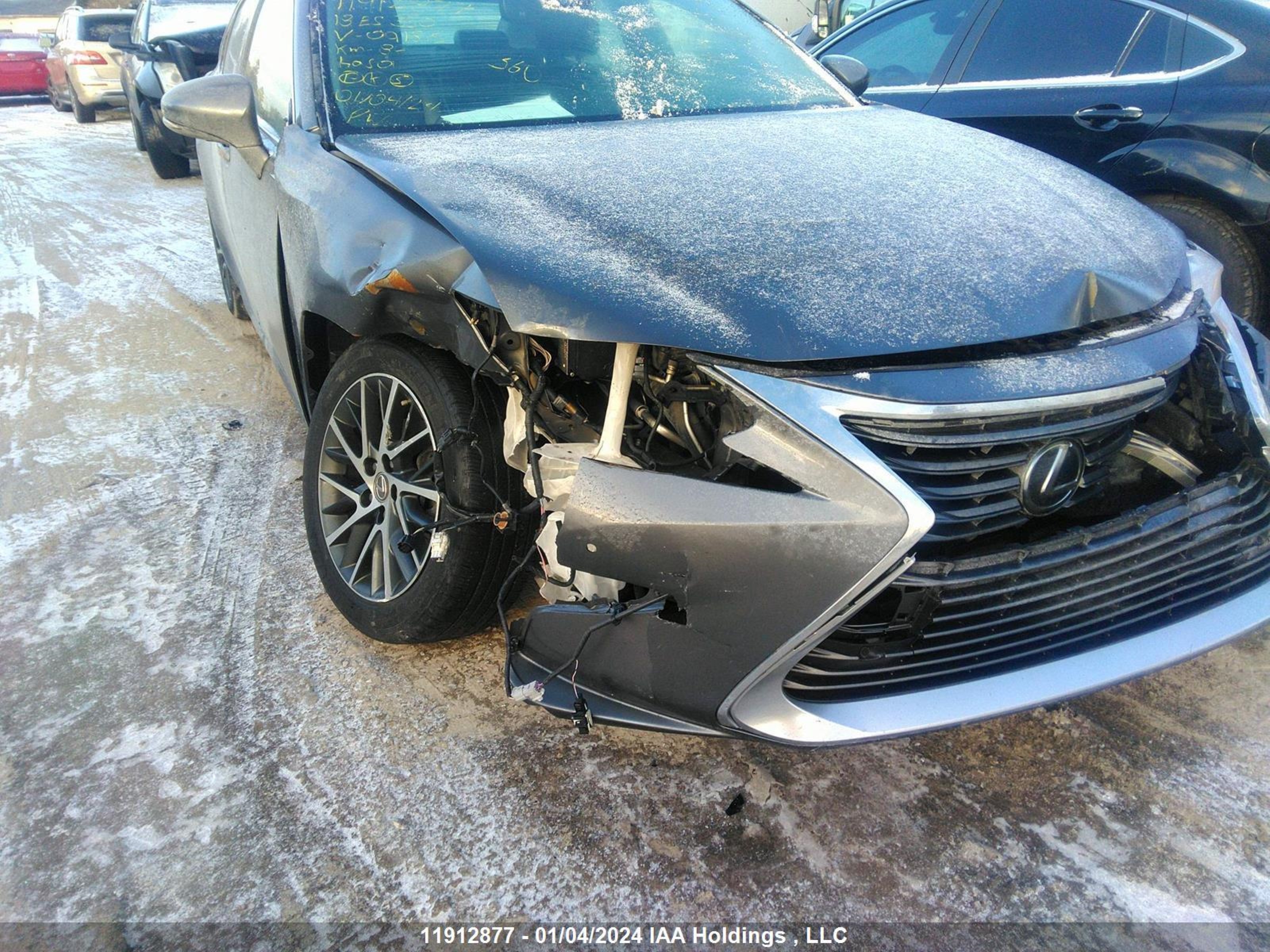 Photo 5 VIN: 58ABK1GGXJU091515 - LEXUS ES 