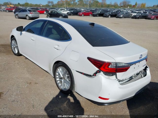 Photo 2 VIN: 58ABK1GGXJU100505 - LEXUS ES 