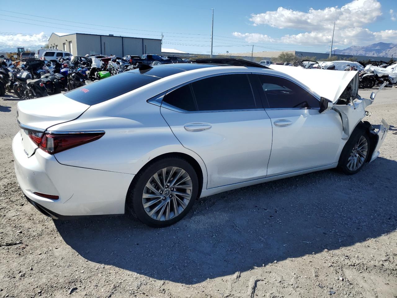 Photo 2 VIN: 58ABZ1B10KU034448 - LEXUS ES 