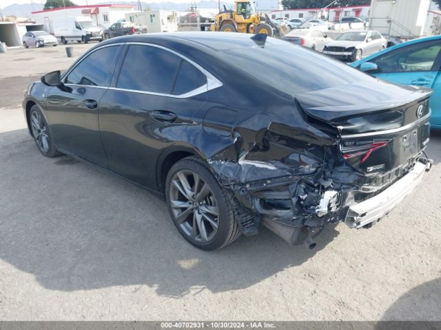 Photo 2 VIN: 58ABZ1B12KU045273 - LEXUS ES 