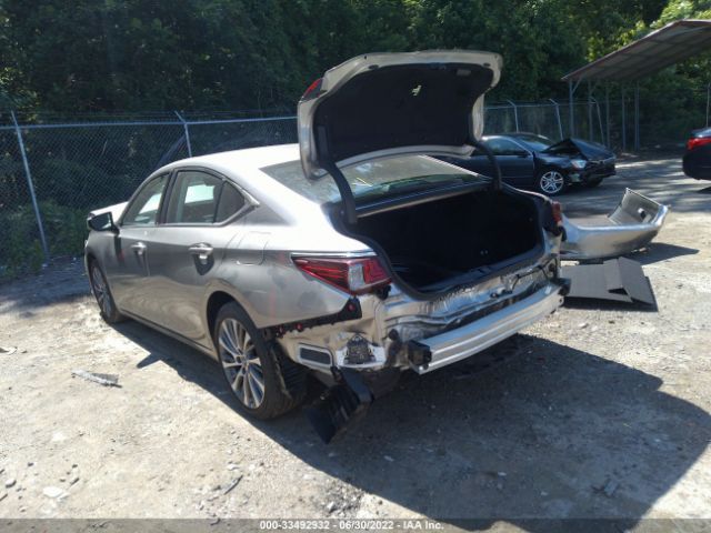 Photo 2 VIN: 58ABZ1B14KU031973 - LEXUS ES 